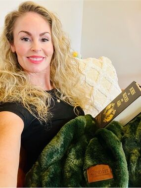 Meet your Posher, Erica
